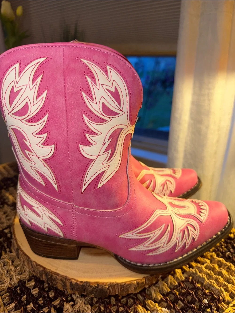 Roper Amelia Pink Eagle Western Cowgirl Boots Women’s Size 6 NWT